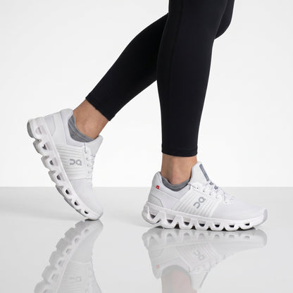 ON Running Cloudswift 4 AD - Damen Sneakers Cloud Schuhe White-White 3WF10451200