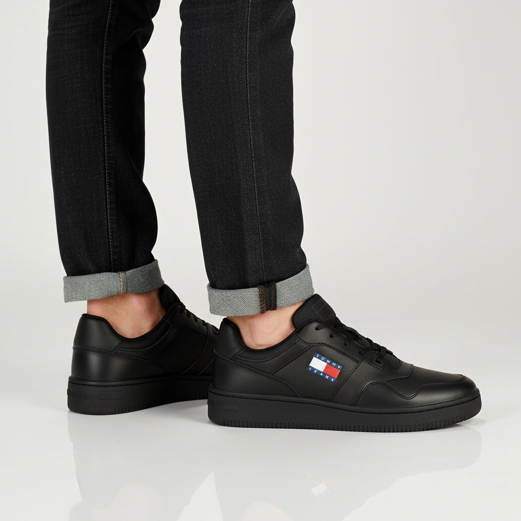 Tommy Hilfiger Jeans Retro Basket ESS Essential - Herren Sneakers Schuhe Leder Schwarz EM0EM01395-BDS