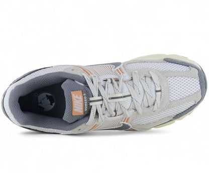 Nike Zoom Vomero 5 - Copper Moon - Herren Sneakers Schuhe IB7469-030