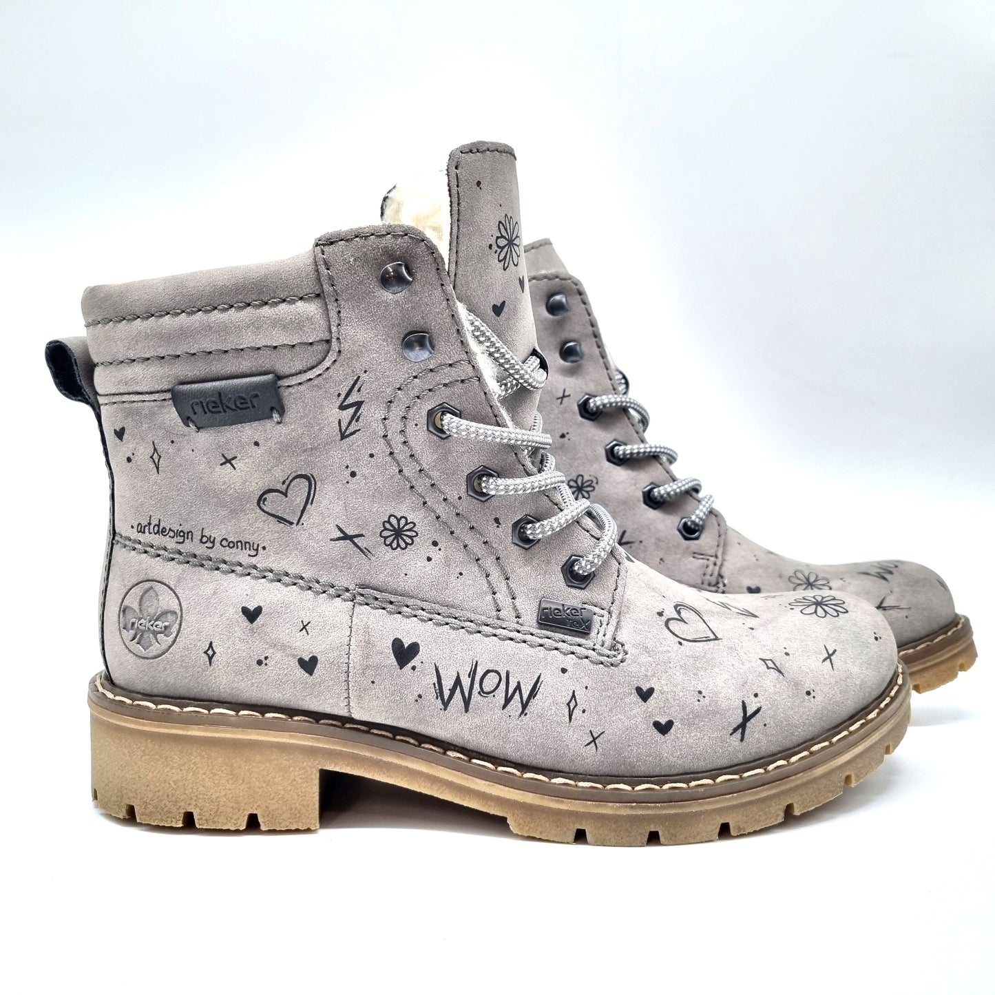 Tätowierte Frauen Stiefletten mit Muster auf Anfrage